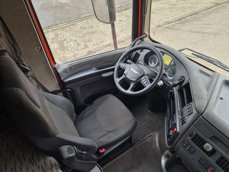DAF XF 105.460 460 retarder - Tractor unit: picture 5 DAF XF 105.460 460 retarder - Tractor unit: picture 5