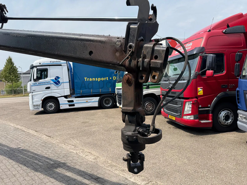 Volvo FH 460 6X2 euro 6 palfinger pk34002-sh - Crane truck: picture 5 Volvo FH 460 6X2 euro 6 palfinger pk34002-sh - Crane truck: picture 5
