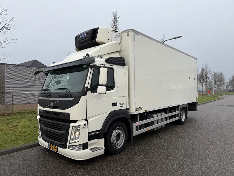 Volvo FM 330 chereau 2015 + carrier 850 - Refrigerator truck: picture 1 Volvo FM 330 chereau 2015 + carrier 850 - Refrigerator truck: picture 1