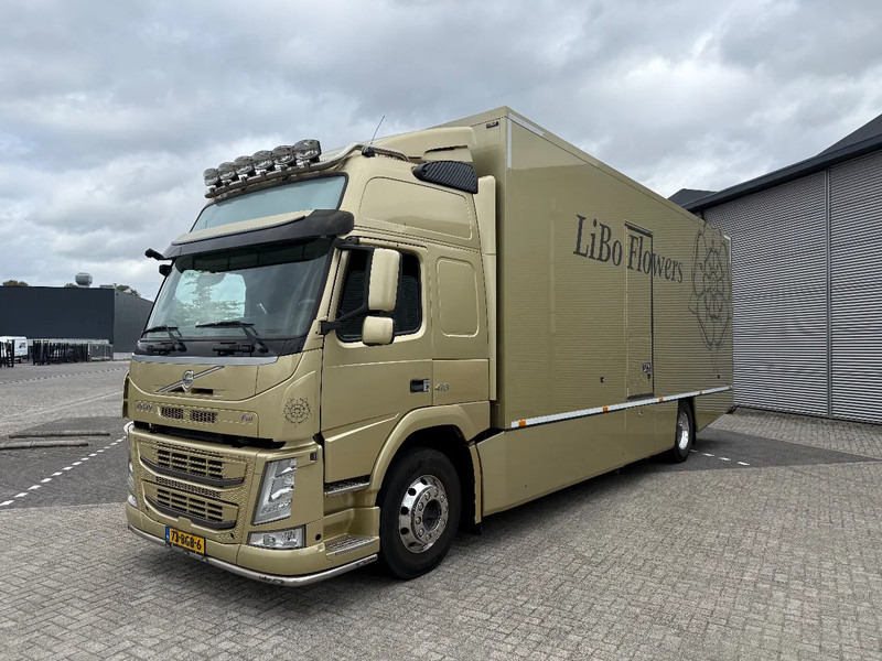 Volvo FM 410 SHOWTRUCK-CAMPER-HORSETRUCK-RACETRUCK - Box truck: picture 2 Volvo FM 410 SHOWTRUCK-CAMPER-HORSETRUCK-RACETRUCK - Box truck: picture 2