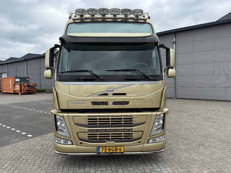 Volvo FM 410 SHOWTRUCK-CAMPER-HORSETRUCK-RACETRUCK - Box truck: picture 5 Volvo FM 410 SHOWTRUCK-CAMPER-HORSETRUCK-RACETRUCK - Box truck: picture 5