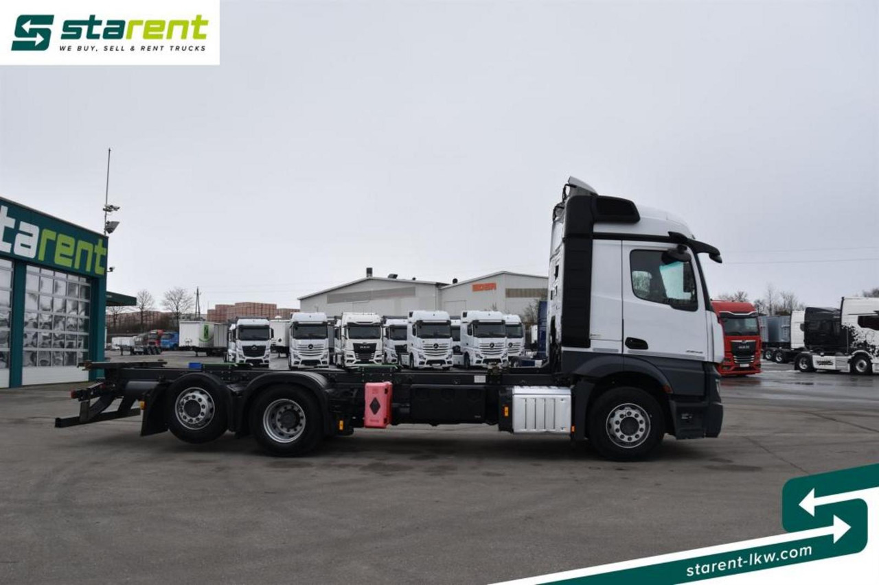 Mercedes Benz Actros 2645L Retarder Mirror Cam NAVI Liftachse - Cab chassis truck: picture 4 Mercedes Benz Actros 2645L Retarder Mirror Cam NAVI Liftachse - Cab chassis truck: picture 4