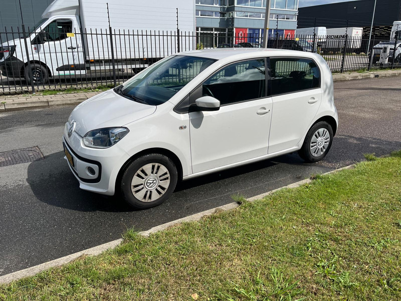 Volkswagen up! 5drs 60 pk, Airco, Euro 6 - Hatchback: picture 2 Volkswagen up! 5drs 60 pk, Airco, Euro 6 - Hatchback: picture 2