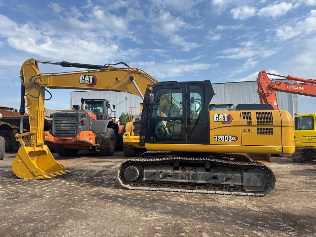 CAT 320 D 3 GC NEW UNUSED - Crawler excavator: picture 1 CAT 320 D 3 GC NEW UNUSED - Crawler excavator: picture 1