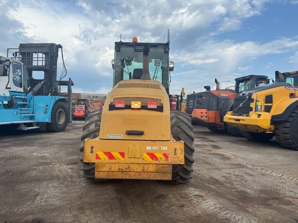 CAT CP 76 - Compactor: picture 4 CAT CP 76 - Compactor: picture 4