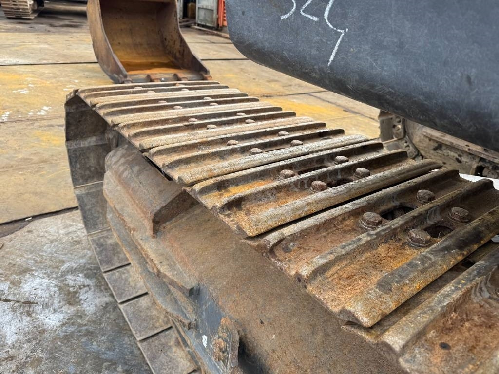 Crawler excavator Doosan DX 300 LC-5: picture 14