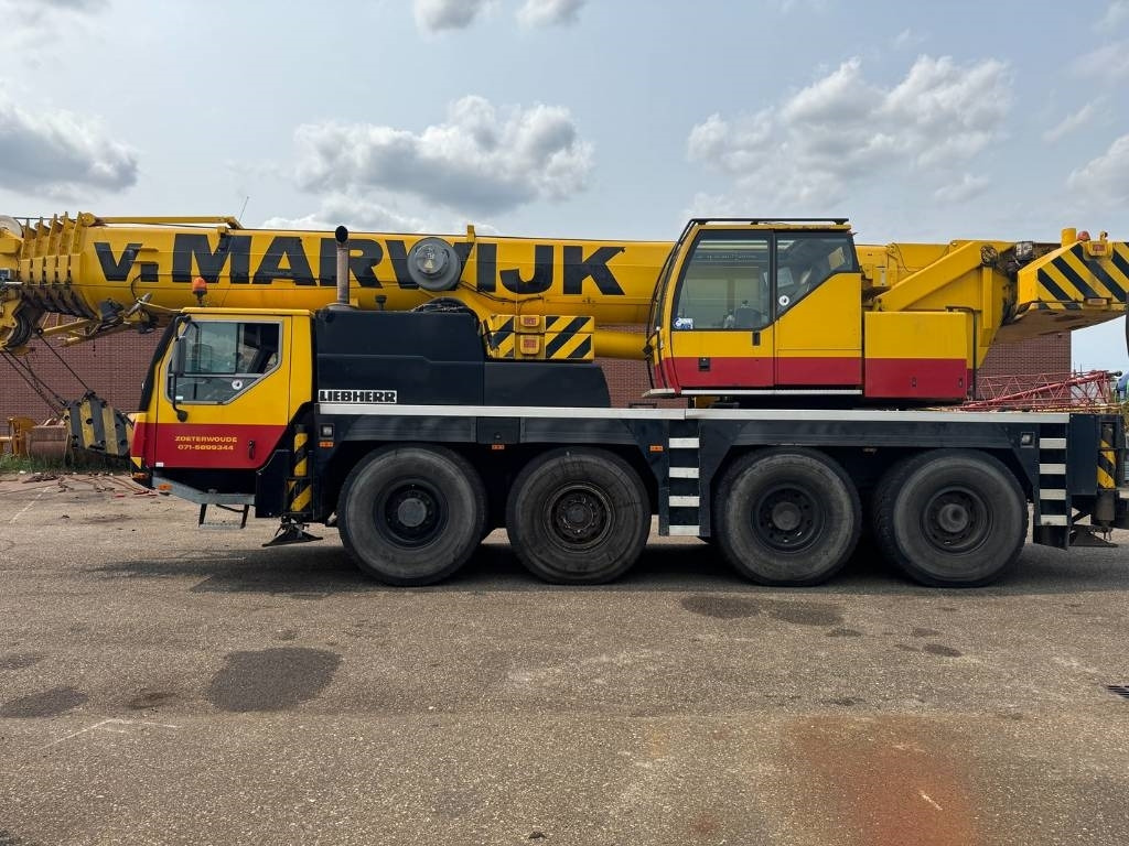 Liebherr LTM 1070-4.1 - All terrain crane: picture 2 Liebherr LTM 1070-4.1 - All terrain crane: picture 2