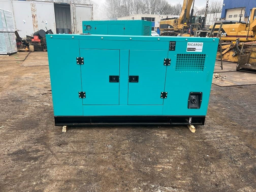 Ricardo 50KVA 40KW SILENT GENERATOR 3 PHASE 50HZ 400V NEW - Generator set: picture 5 Ricardo 50KVA 40KW SILENT GENERATOR 3 PHASE 50HZ 400V NEW - Generator set: picture 5