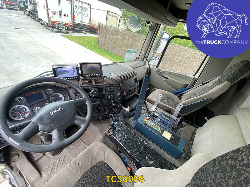 DAF CF 75 310 - Garbage truck: picture 4 DAF CF 75 310 - Garbage truck: picture 4