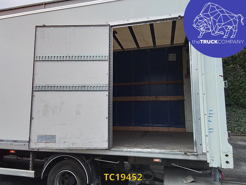 Box truck DAF LF 210: picture 13