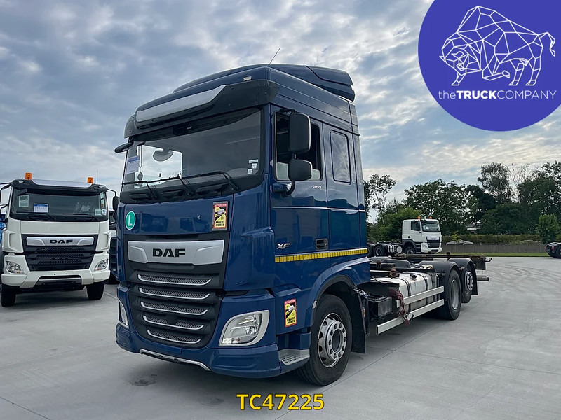 DAF XF Euro6 480 - Container transporter/ Swap body truck: picture 1 DAF XF Euro6 480 - Container transporter/ Swap body truck: picture 1