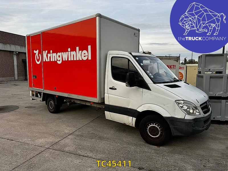 Mercedes-Benz Sprinter 313 CDI BOX + LIFT - Closed box van: picture 1 Mercedes-Benz Sprinter 313 CDI BOX + LIFT - Closed box van: picture 1