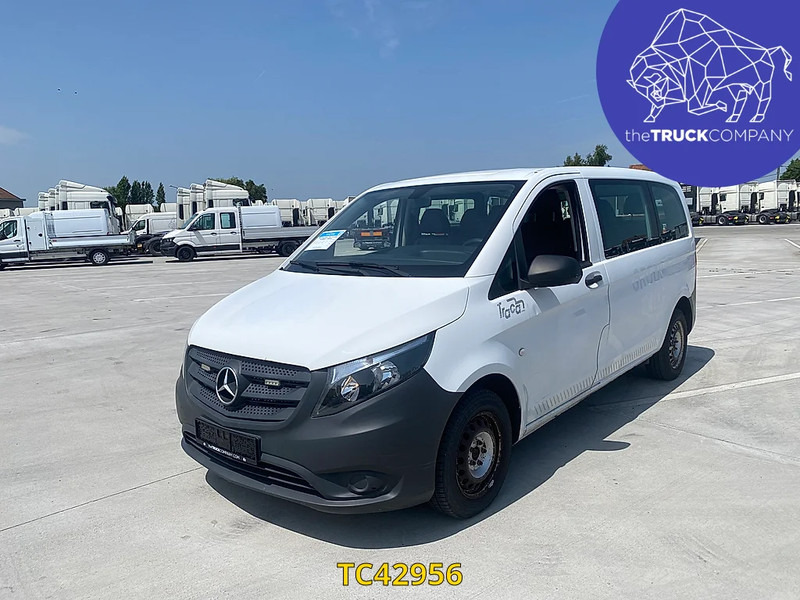 Mercedes-Benz Vito 111 CDI MINIBUS 9 SEATS - Minibus, Passenger van: picture 1 Mercedes-Benz Vito 111 CDI MINIBUS 9 SEATS - Minibus, Passenger van: picture 1