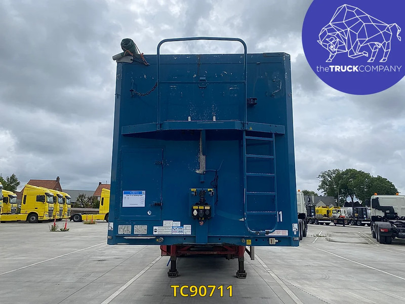 Stas 75 m3 - Semi-trailer: picture 2 Stas 75 m3 - Semi-trailer: picture 2