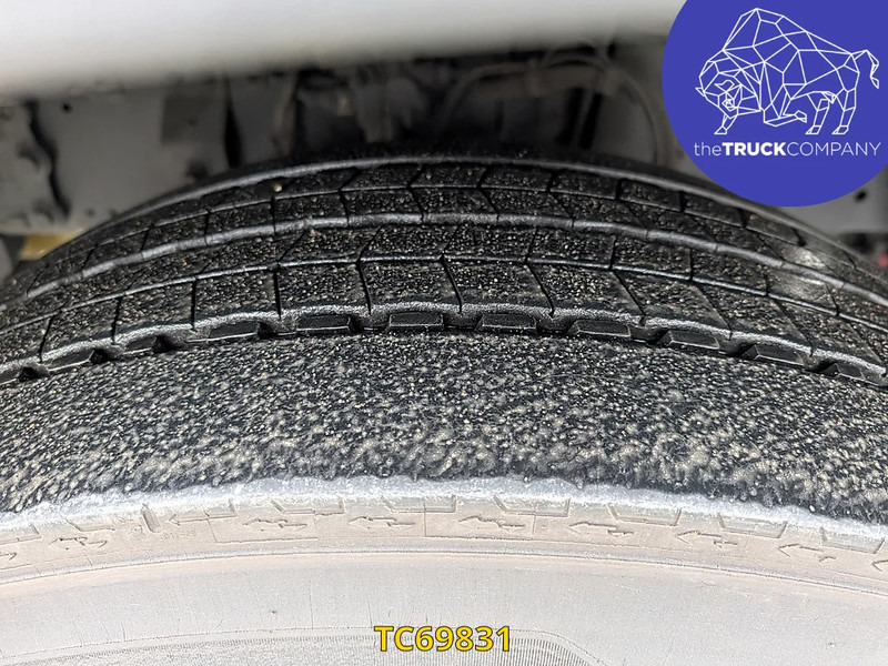 Tractor unit DAF XF 480: picture 13