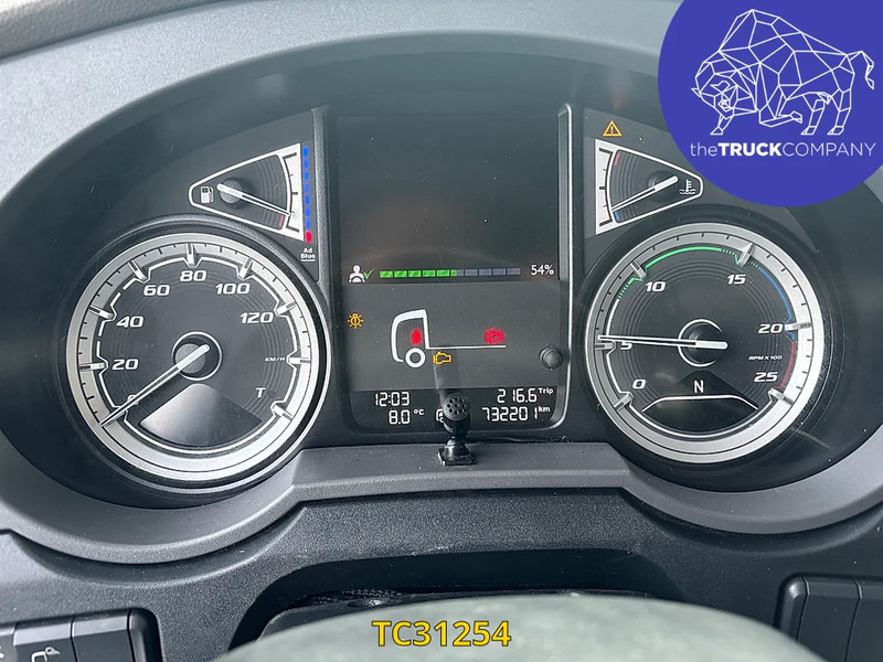 Tractor unit DAF XF 480: picture 13