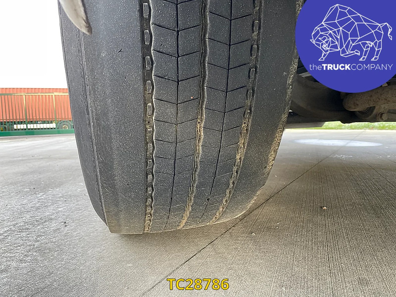 Tractor unit MAN TGA 430: picture 19