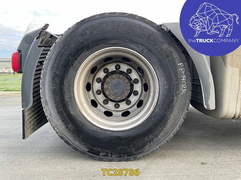 Tractor unit MAN TGA 430: picture 16