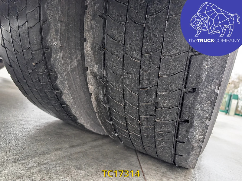 Tractor unit Scania R 410: picture 18