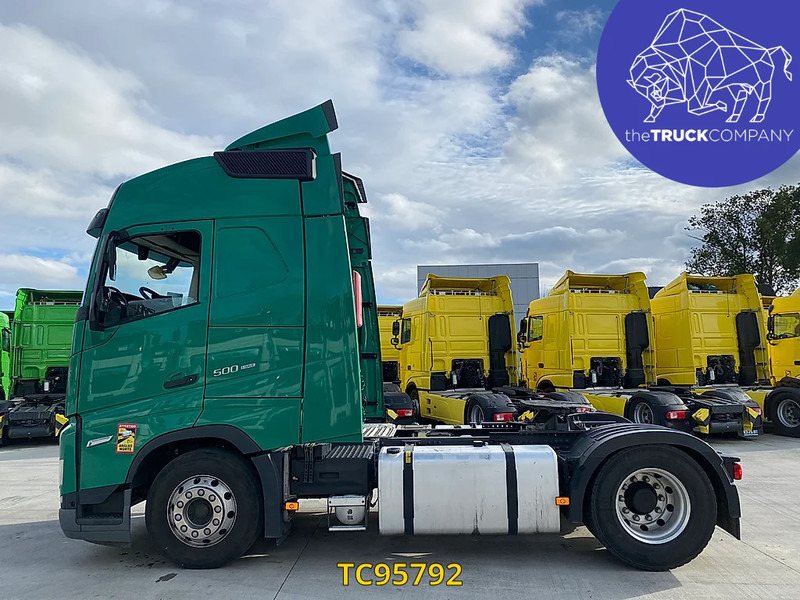 Volvo - Tractor unit: picture 2 Volvo - Tractor unit: picture 2