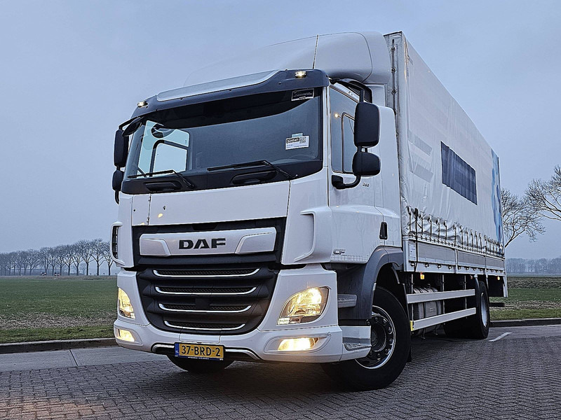 DAF CF 260 19T TAILLIFT AIRCO - Curtain side truck: picture 1 DAF CF 260 19T TAILLIFT AIRCO - Curtain side truck: picture 1