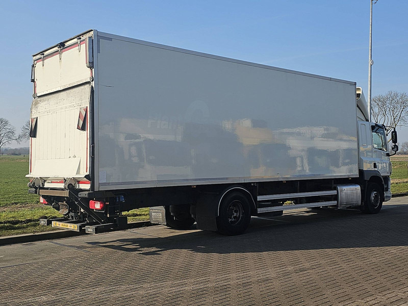 DAF CF 330 - Refrigerator truck: picture 3 DAF CF 330 - Refrigerator truck: picture 3