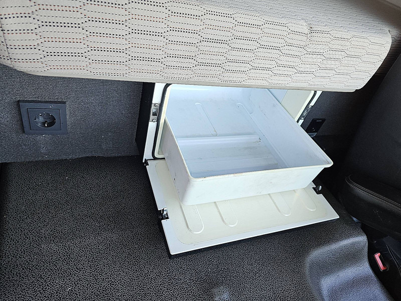 Cab chassis truck DAF CF 450 6X2 FAN SPACECAB: picture 10