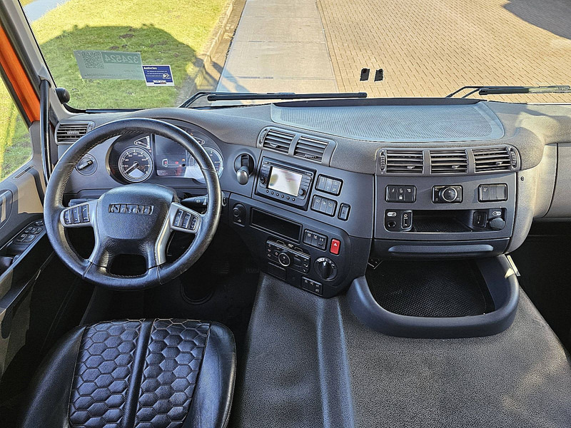 Cab chassis truck DAF CF 450 6X2 FAN SPACECAB: picture 8