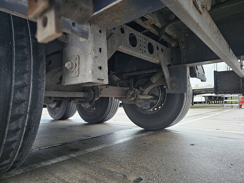 Curtainsider semi-trailer Krone N/A: picture 8