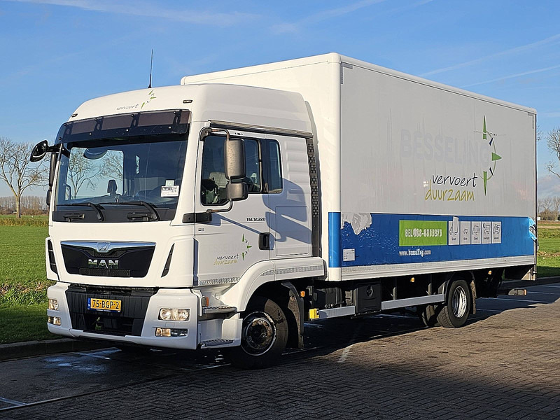MAN 12.220 TGL LX NL-TRUCK AIRCO - Box truck: picture 2 MAN 12.220 TGL LX NL-TRUCK AIRCO - Box truck: picture 2