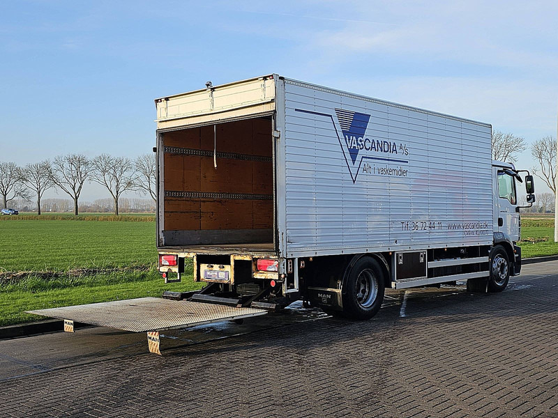 MAN 18.240 TGM AIRCO TAILLIFT - Box truck: picture 3 MAN 18.240 TGM AIRCO TAILLIFT - Box truck: picture 3
