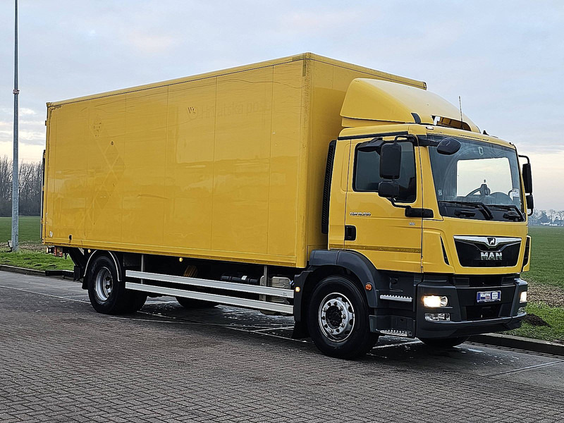 MAN 18.290 TGM - Box truck: picture 5 MAN 18.290 TGM - Box truck: picture 5