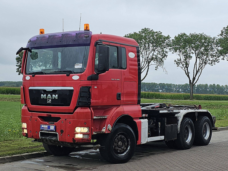 MAN 33.400 TGS 6X4 - Hook lift truck: picture 2 MAN 33.400 TGS 6X4 - Hook lift truck: picture 2