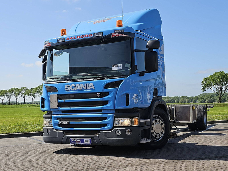 Scania P250 310TKM AIRCO WB560 - Cab chassis truck: picture 1 Scania P250 310TKM AIRCO WB560 - Cab chassis truck: picture 1