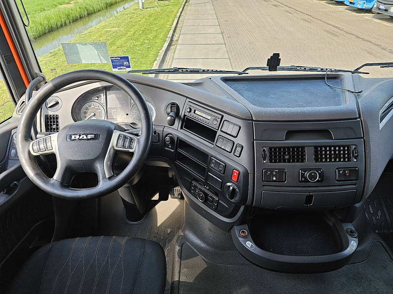 Tractor unit DAF XF 450: picture 8
