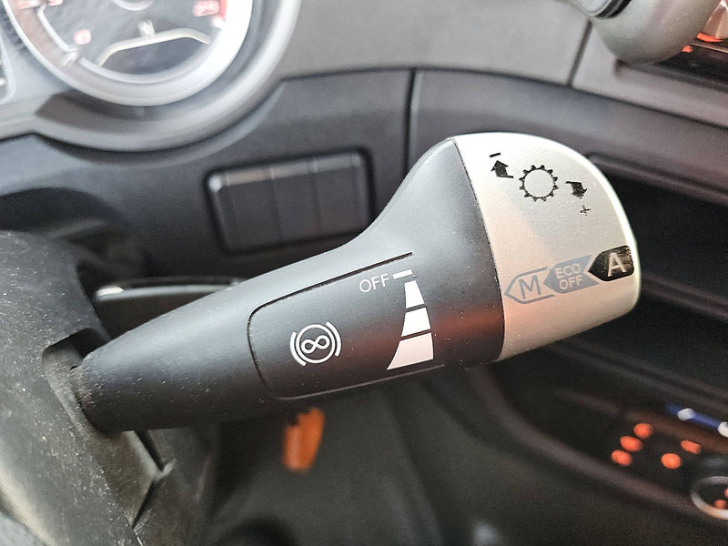 Tractor unit DAF XF 450: picture 13