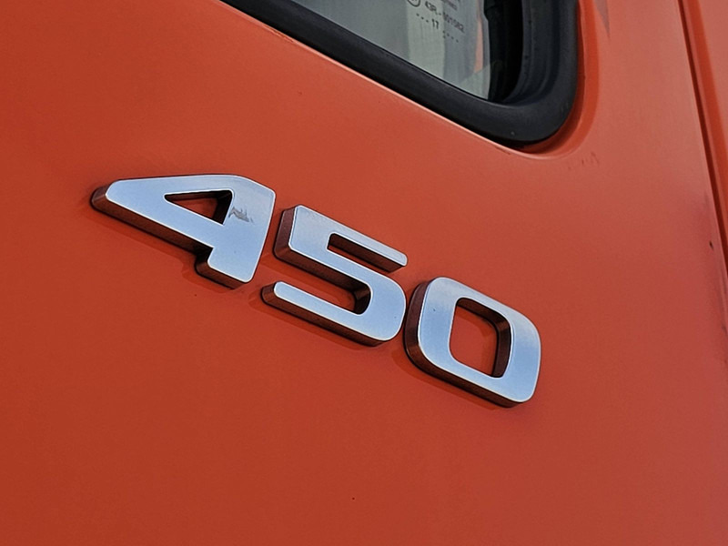 Tractor unit DAF XF 450: picture 15
