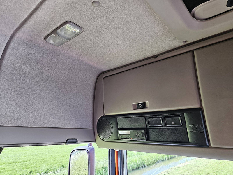 Tractor unit DAF XF 450: picture 10