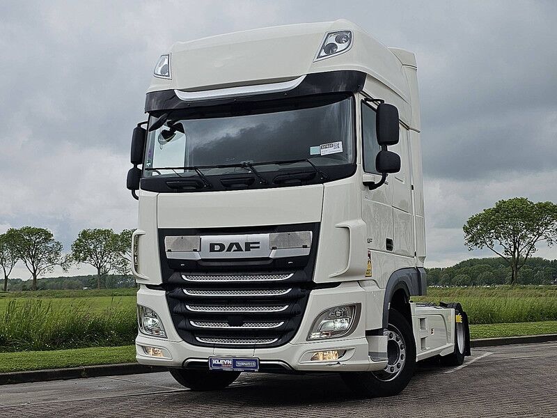 DAF XF 480 SSC SMALL ROOF DAM. - Tractor unit: picture 1 DAF XF 480 SSC SMALL ROOF DAM. - Tractor unit: picture 1