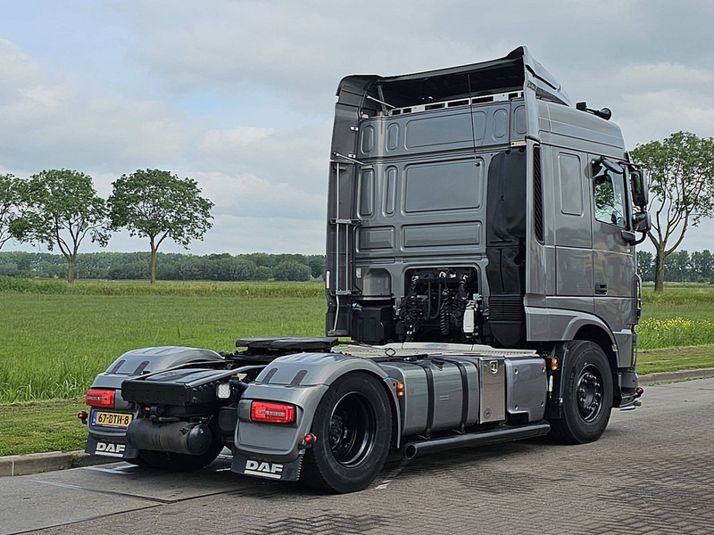 DAF XF 530 MANUAL SHOW TRUCK - Tractor unit: picture 3 DAF XF 530 MANUAL SHOW TRUCK - Tractor unit: picture 3