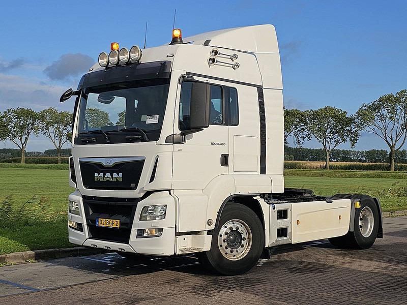MAN 18.400 TGS LX NL-TRUCK SKIRTS - Tractor unit: picture 2 MAN 18.400 TGS LX NL-TRUCK SKIRTS - Tractor unit: picture 2