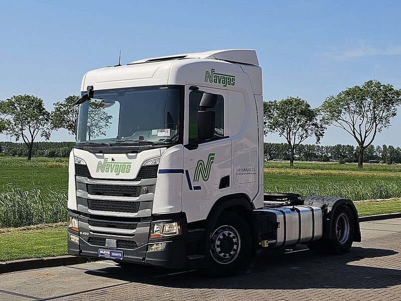 Scania R450 - Tractor unit: picture 2 Scania R450 - Tractor unit: picture 2