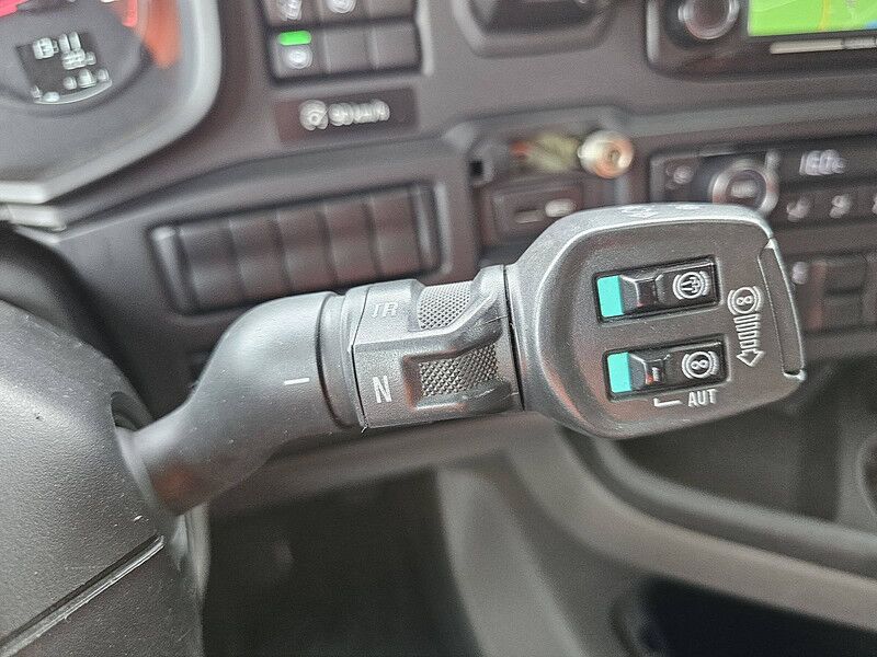 Tractor unit Scania R450: picture 13