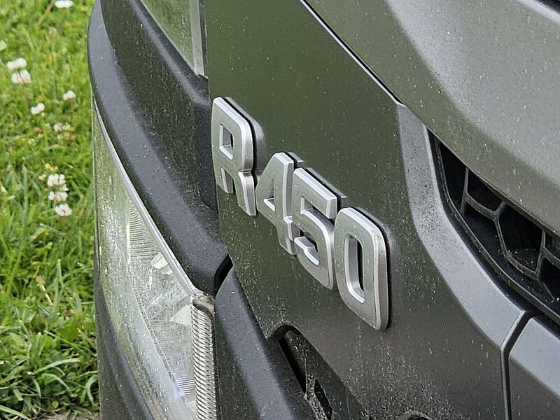 Tractor unit Scania R450: picture 17