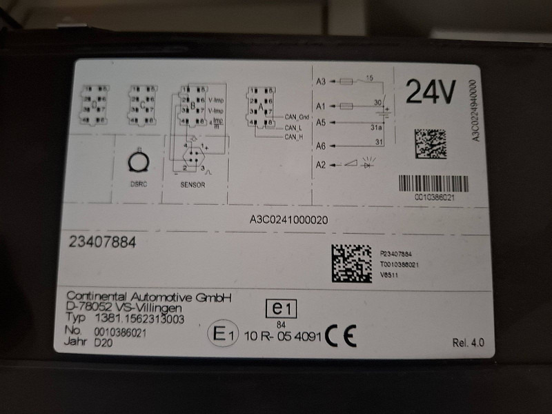 Tractor unit Volvo FH 500 6X2 STEERED PTO+HYDR: picture 17