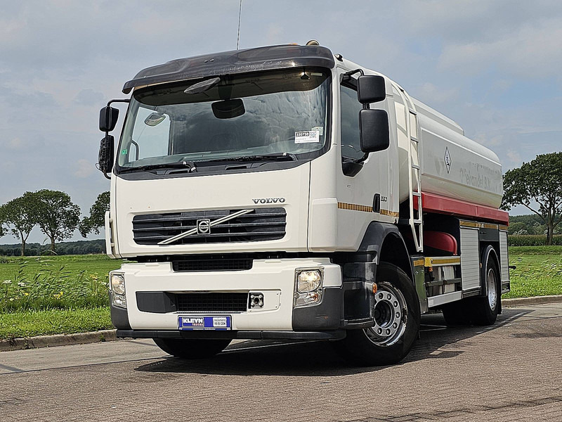 Volvo FE 260.18 - Tanker truck: picture 1 Volvo FE 260.18 - Tanker truck: picture 1