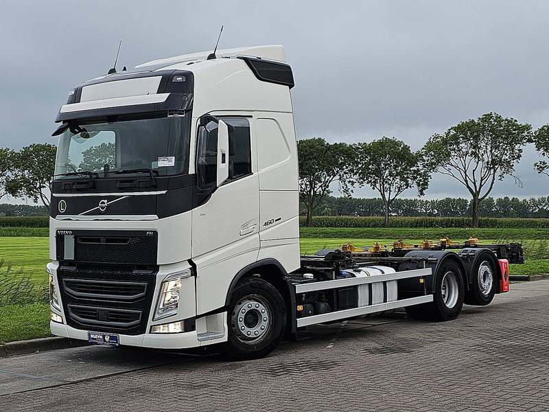 Volvo FH 460 6x2*4 - Container transporter/ Swap body truck: picture 2 Volvo FH 460 6x2*4 - Container transporter/ Swap body truck: picture 2