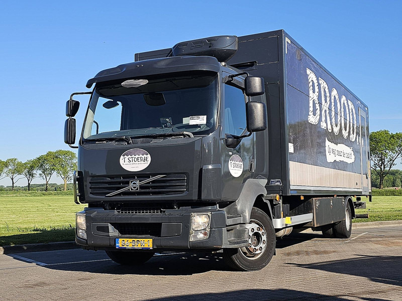 Volvo FL 240.12 - Refrigerator truck: picture 1 Volvo FL 240.12 - Refrigerator truck: picture 1