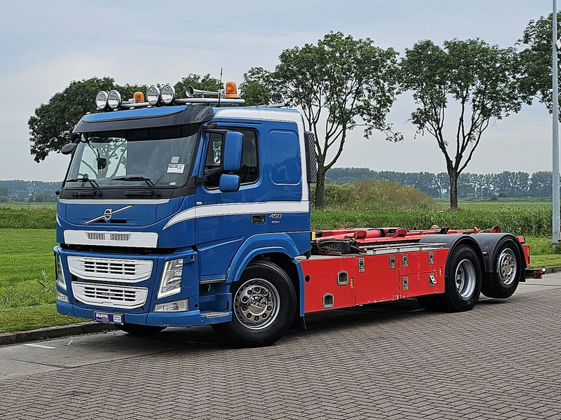 Volvo FM 450 6X2*4 HIAB XR18SL56 - Hook lift truck: picture 2 Volvo FM 450 6X2*4 HIAB XR18SL56 - Hook lift truck: picture 2