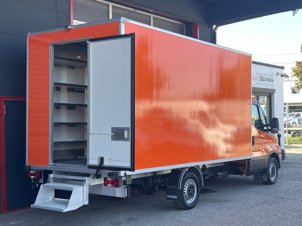 Iveco Daily 35S14 Thermokoffer 4,35m Klima Automatik!! - Closed box van: picture 5 Iveco Daily 35S14 Thermokoffer 4,35m Klima Automatik!! - Closed box van: picture 5